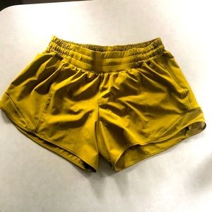 Hotty hot short low-rise